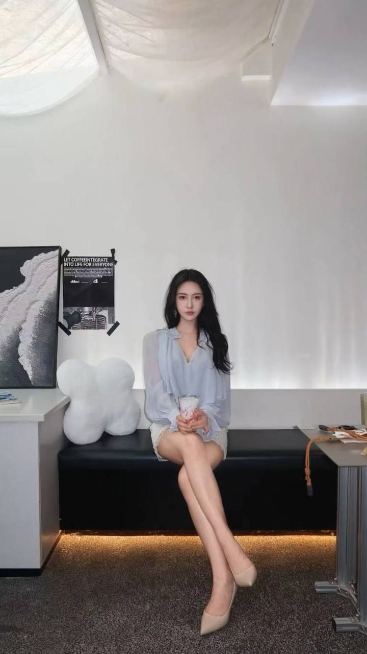 模特身材、大长腿、高挑、清纯