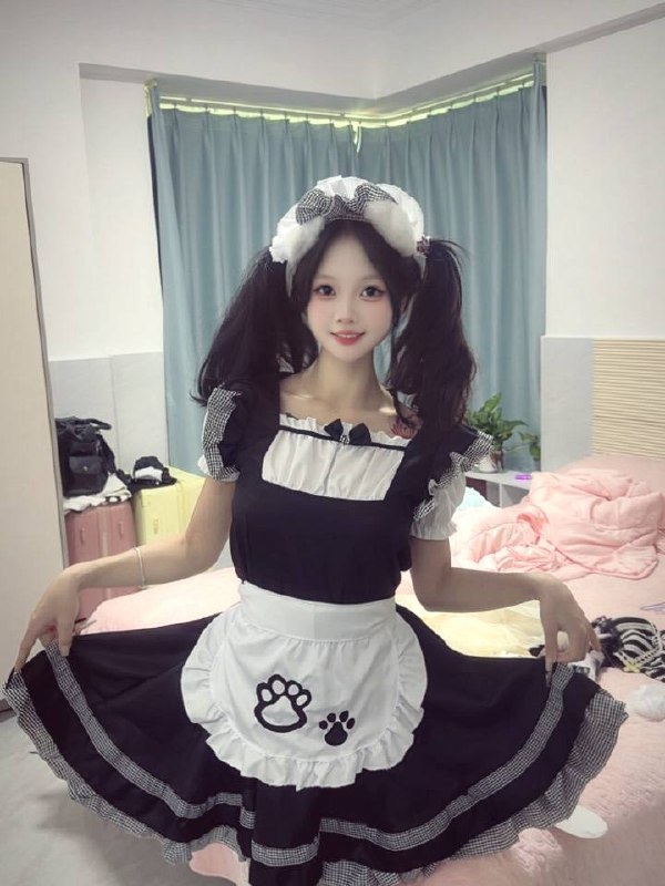 嫩妹、舌吻、大长腿