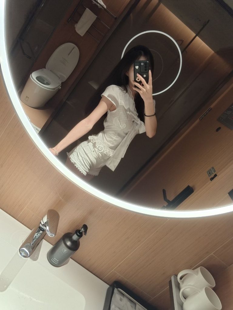 清纯、甜美、温柔