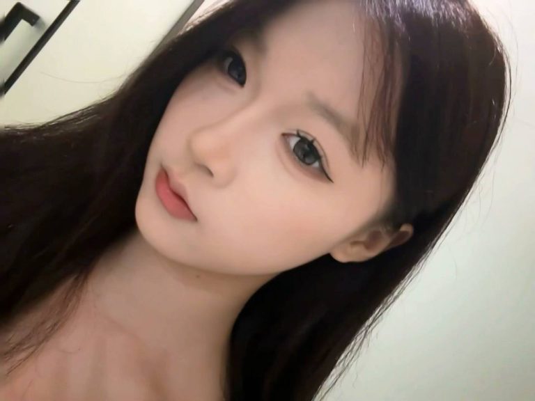 清纯、甜美、温柔
