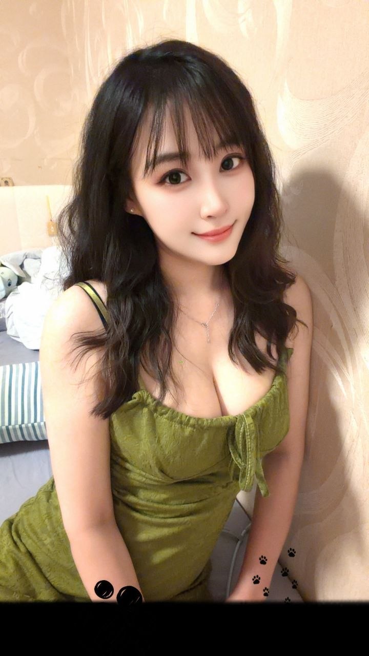 清纯、甜美、温柔
