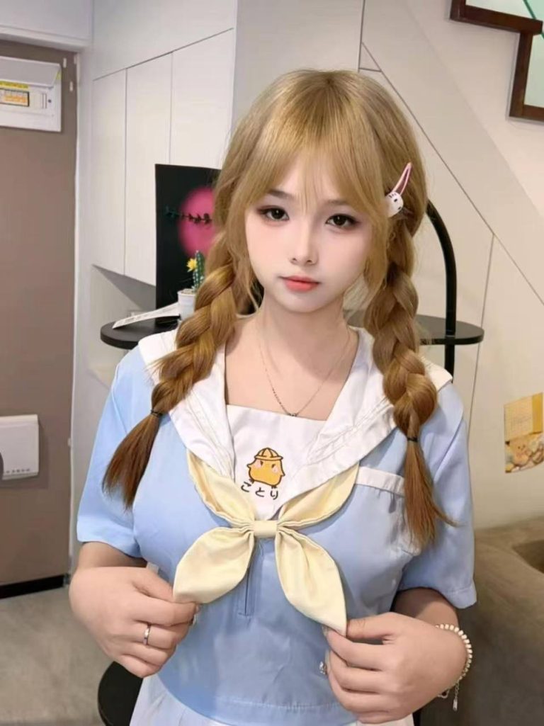 清纯、甜美、温柔