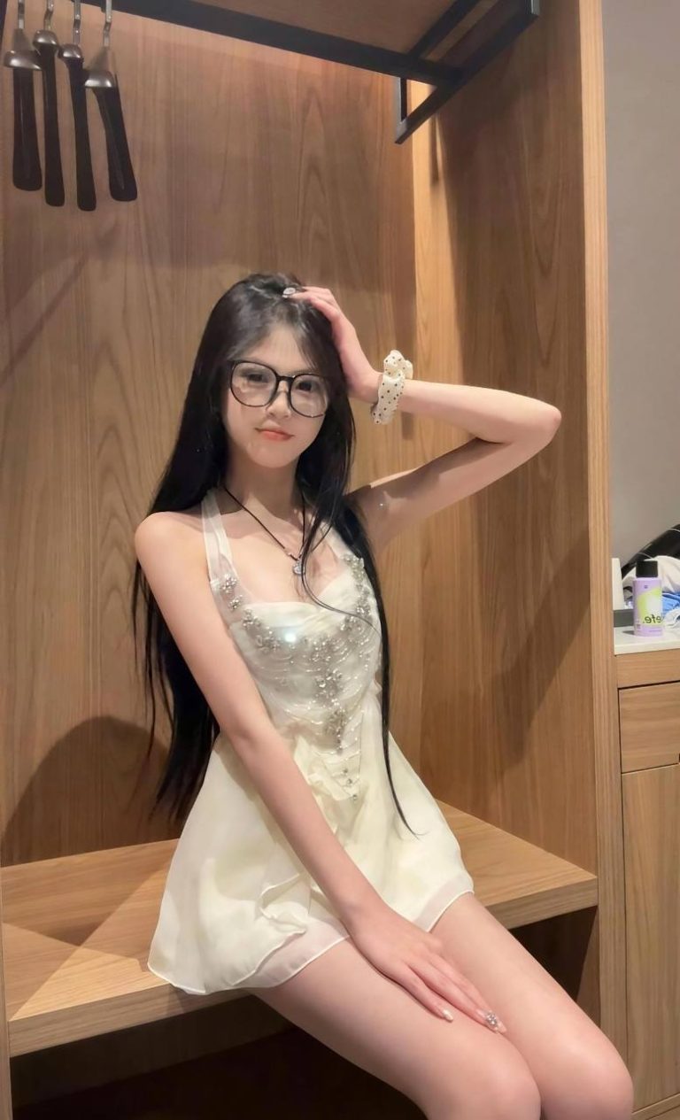 清纯、甜美、温柔