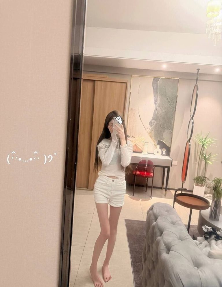 清纯、甜美、温柔