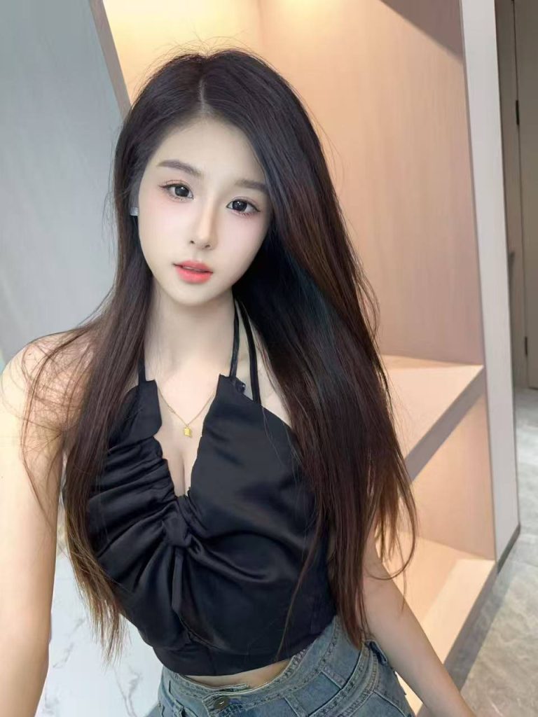 清纯、甜美、温柔
