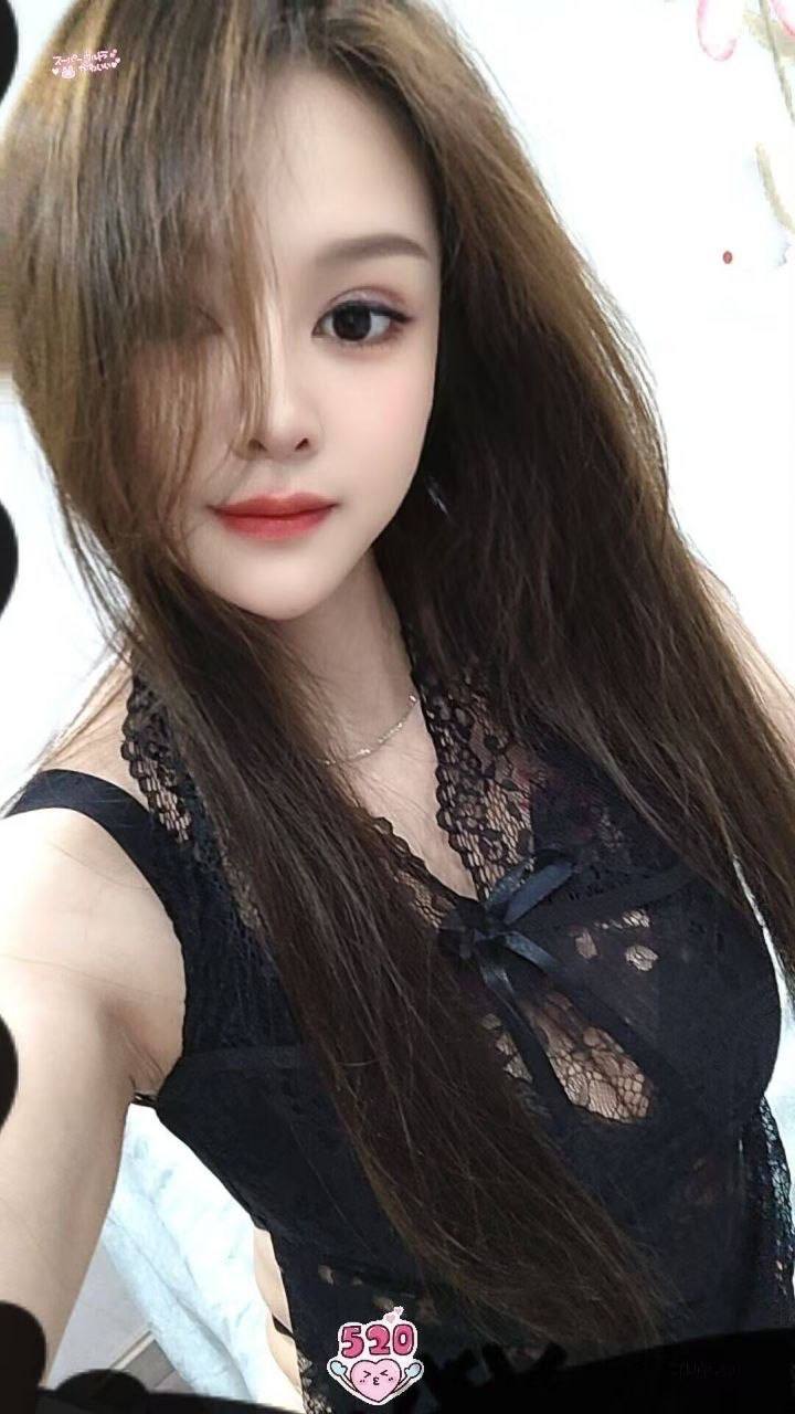 清纯、甜美、温柔