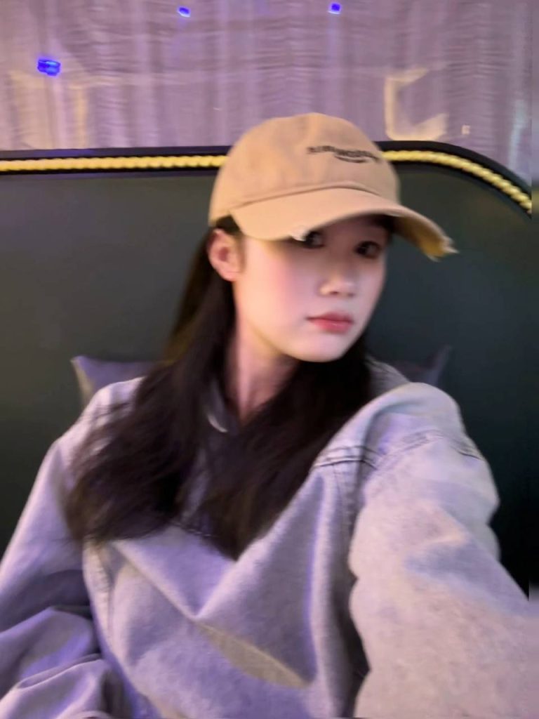 清纯、甜美、温柔