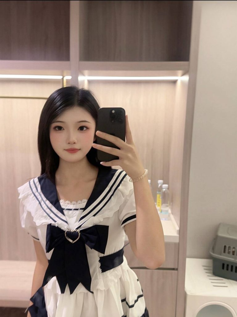 清纯、甜美、温柔