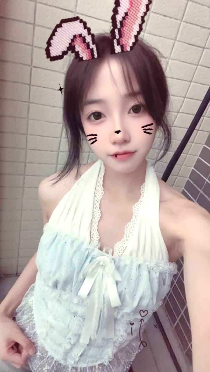 少女感、足交、可甜可骚、主动热情