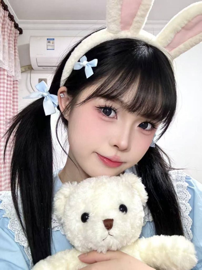 少女感、白皙、丝袜诱惑、女友体验