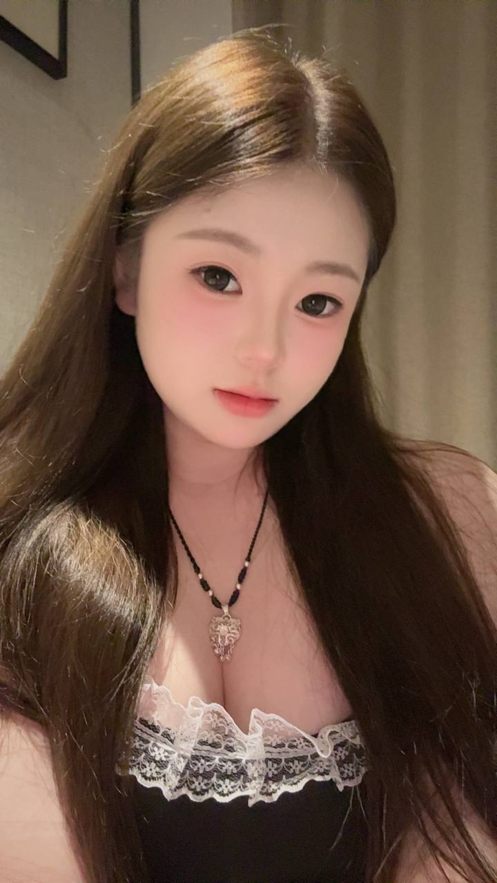 少女感、制服诱惑、清纯、甜美