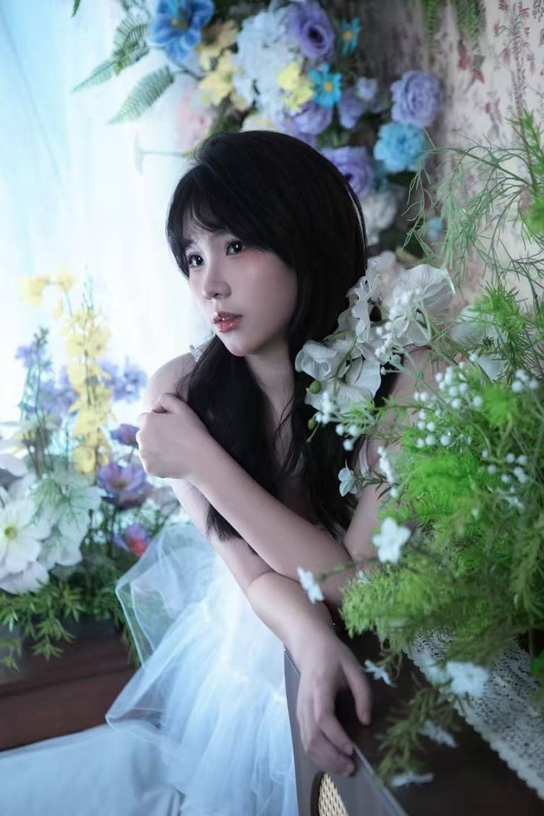 少女感、制服诱惑、丝袜诱惑
