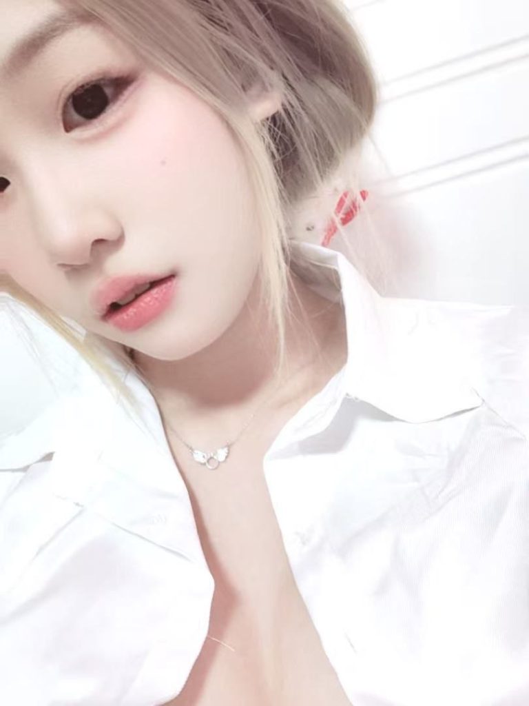 制服风、丝袜、漫游