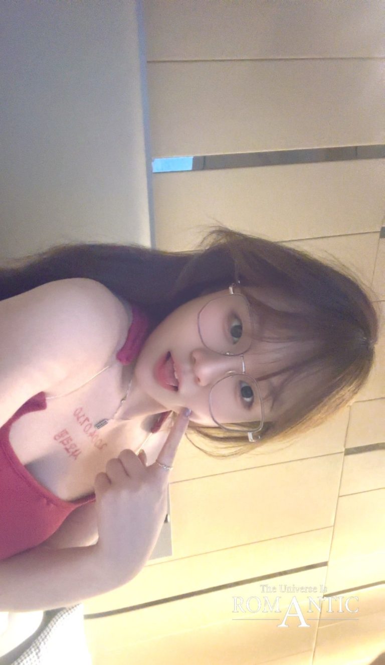 温柔耐心、皮肤白皙、主动热情、甜美听话