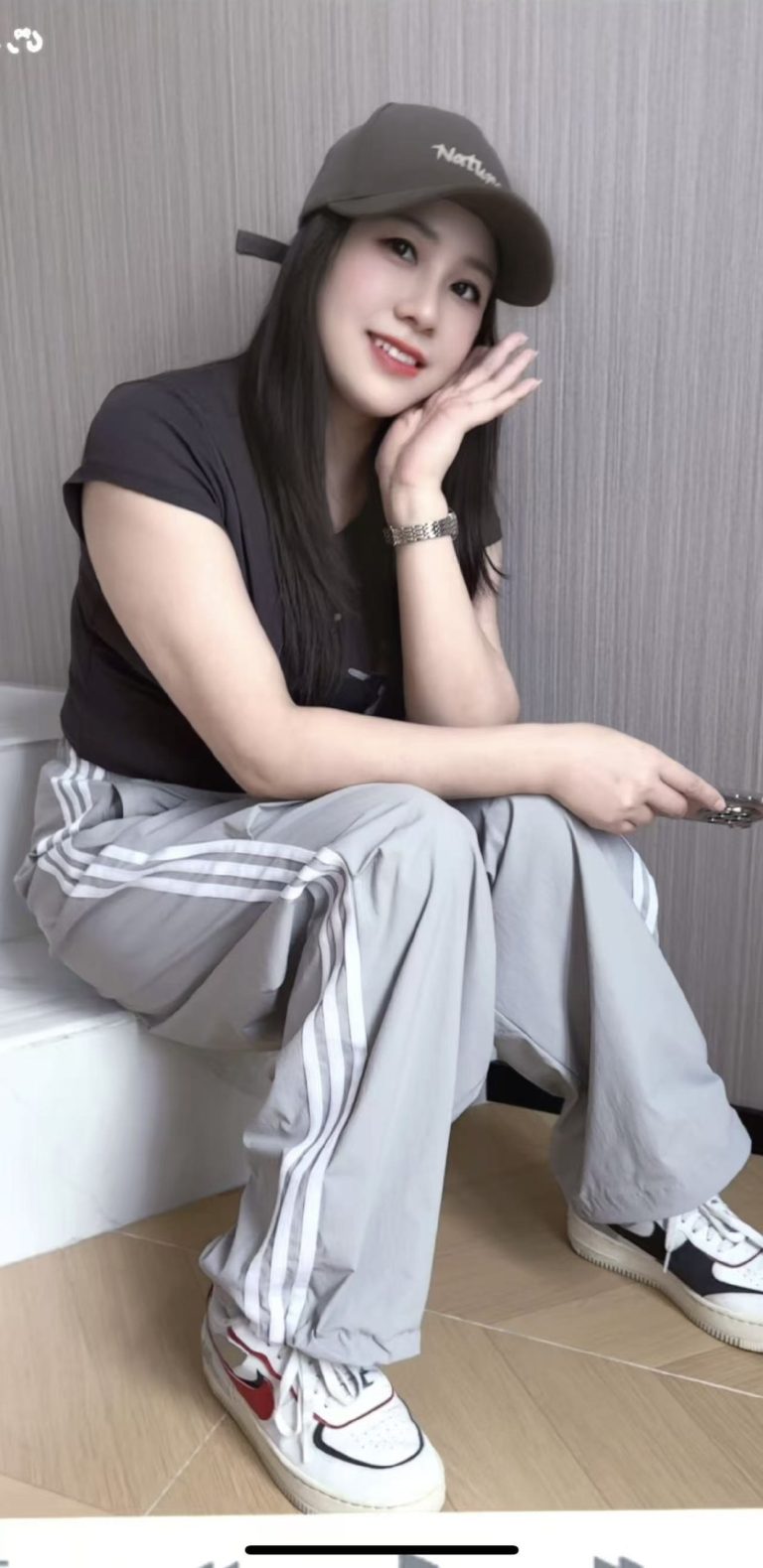制服诱惑、不催课、清纯、甜美