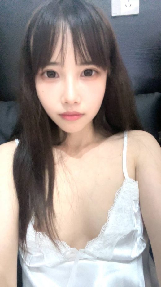 情趣制服、丝袜、车震