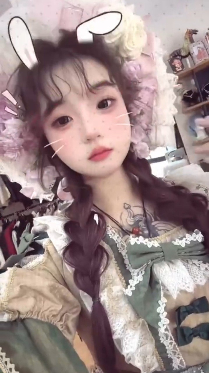 少女感、制服诱惑、听话