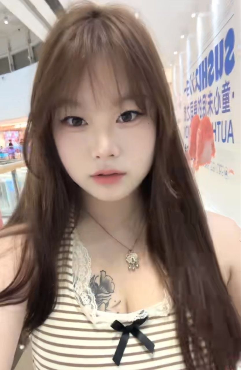 少女感、微胖、不耐操