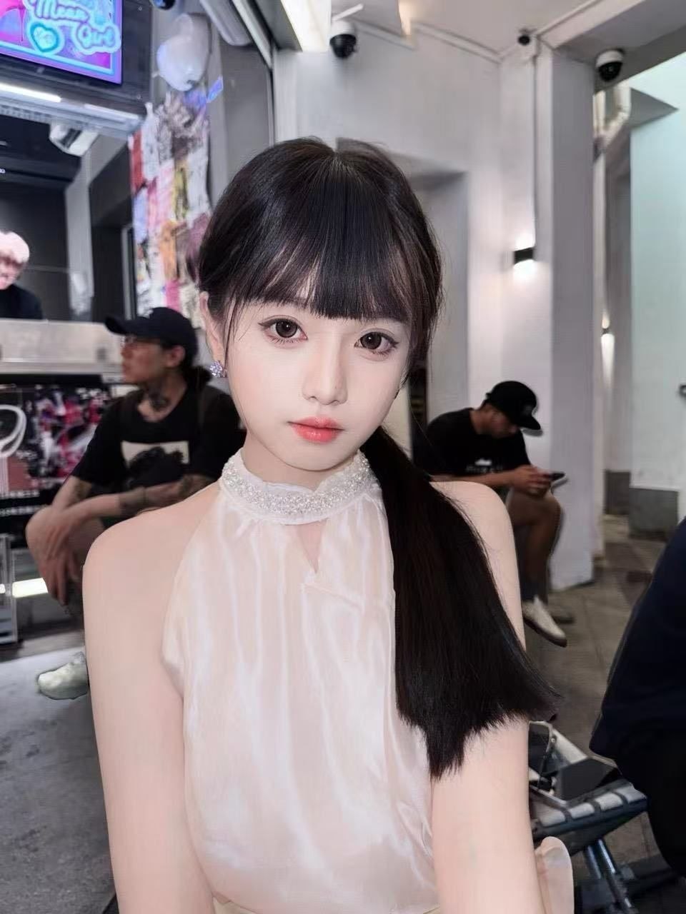 少女感、共浴、制服诱惑