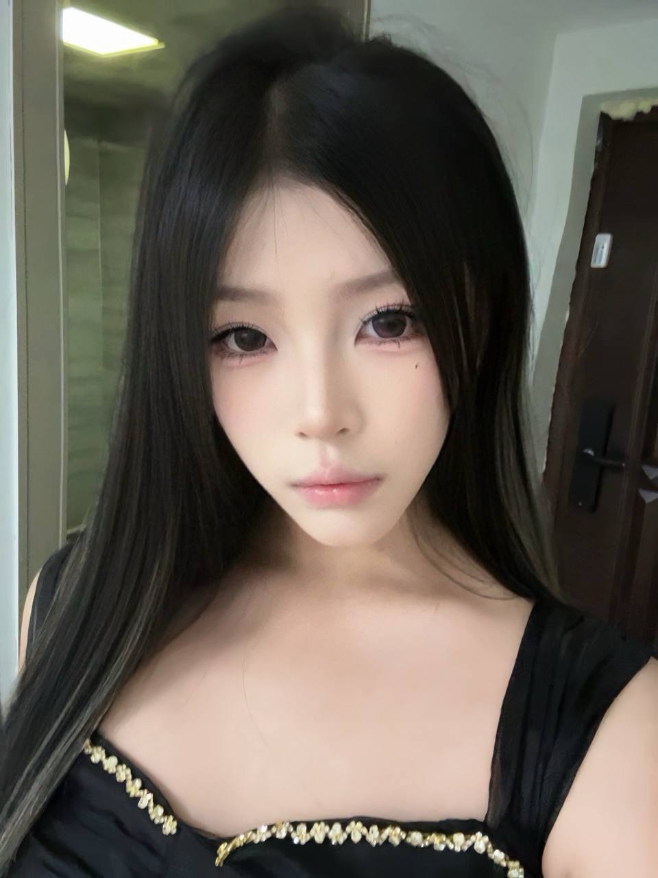 热情主动、制服诱惑、清纯、甜美