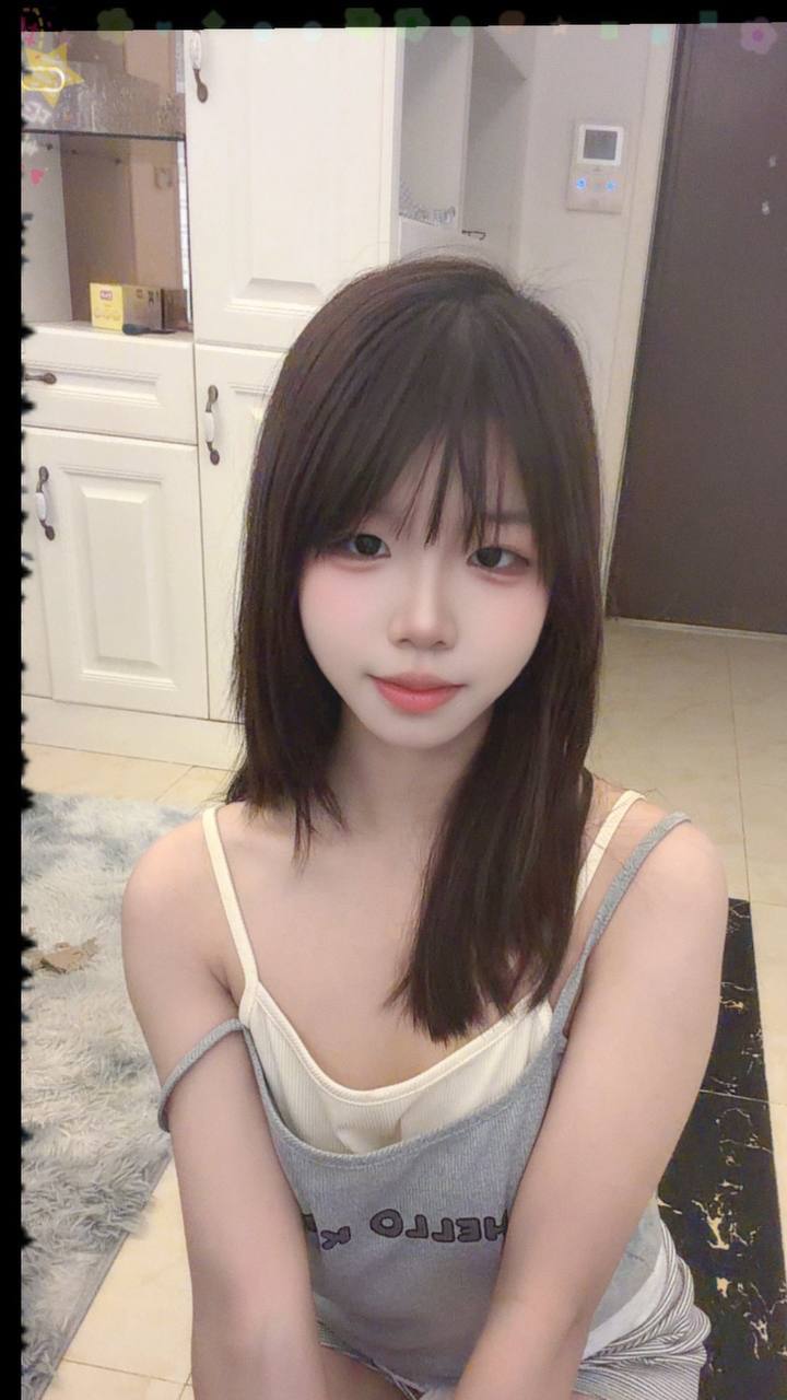 女友型、乖巧听话、新人下海