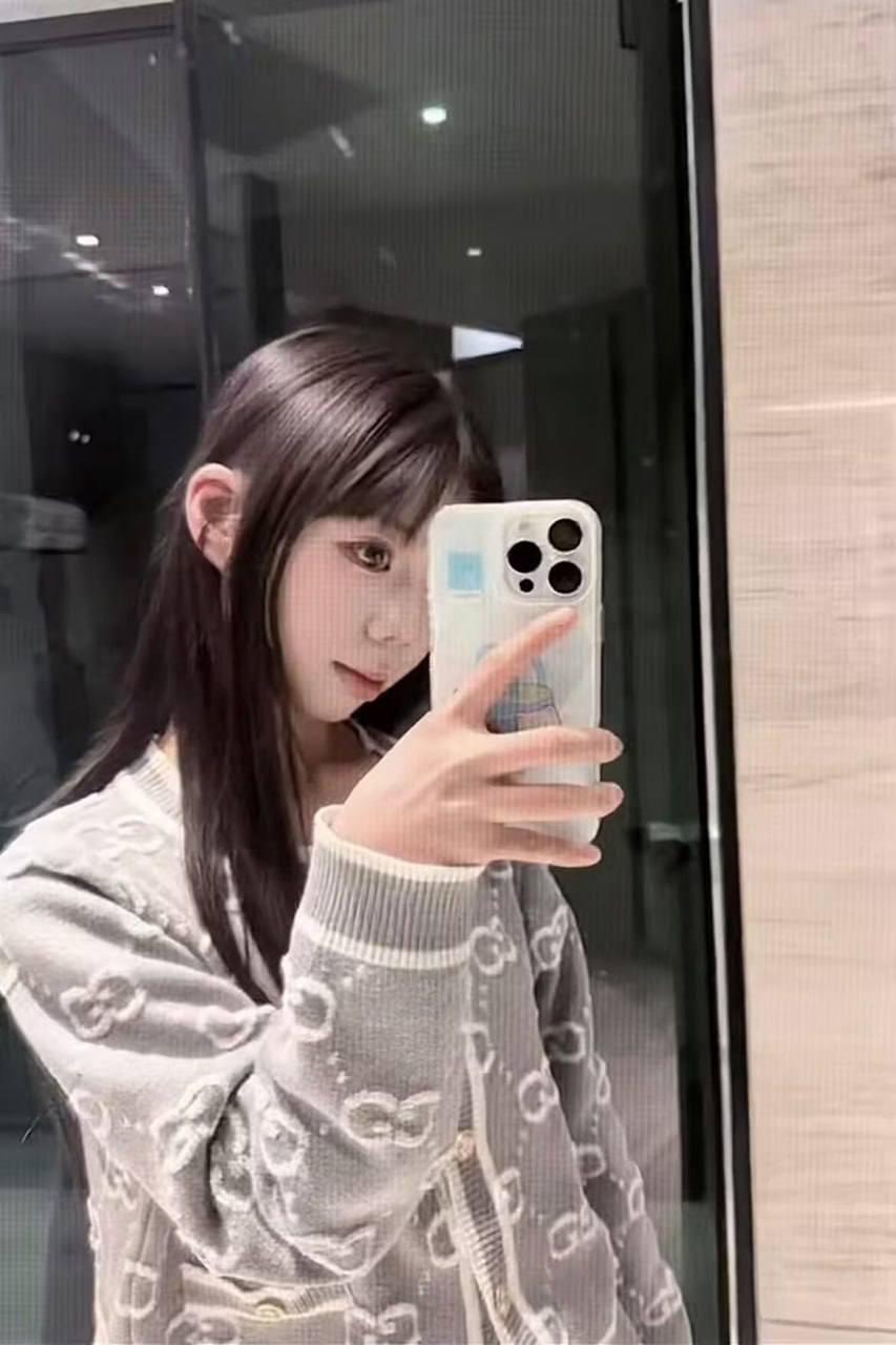 情趣制服、丝袜诱惑、69式、姿势配合