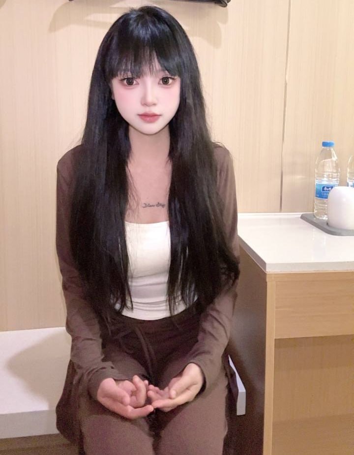 高挑、苗条、已验证