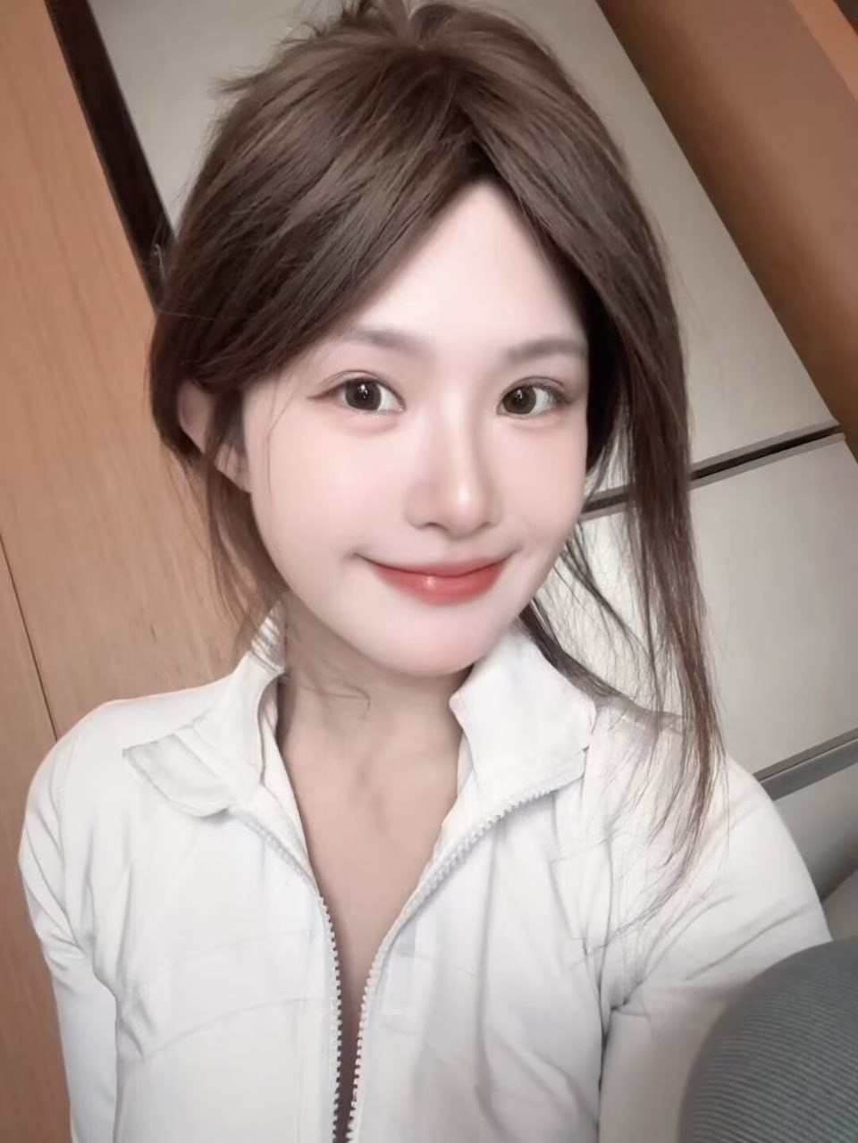 身材苗条、视频认证、高挑、清纯