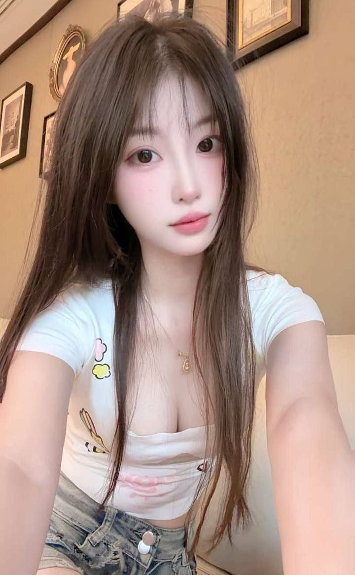 身材高挑、苗条、已认证