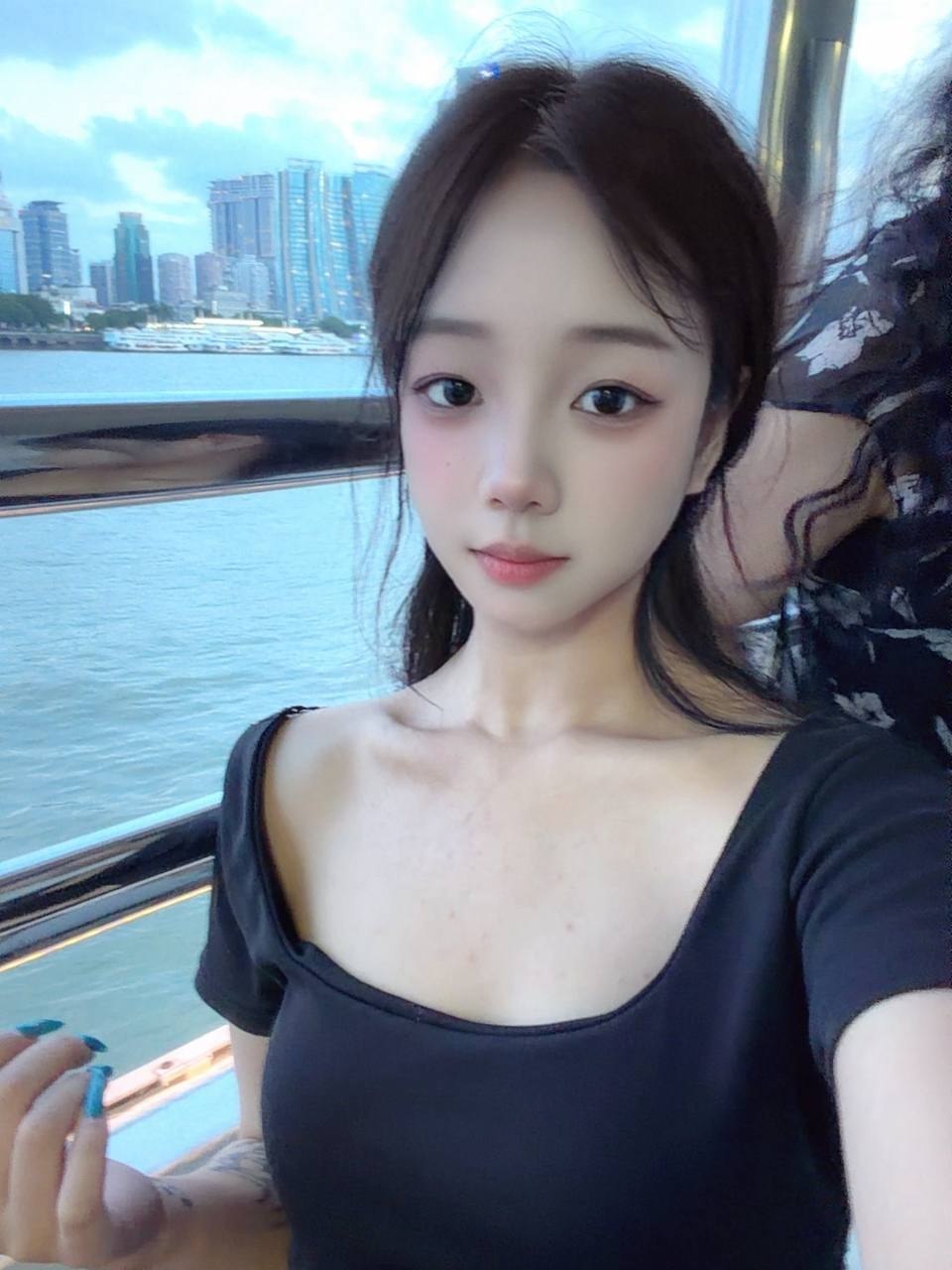 少女感、丝袜、温柔