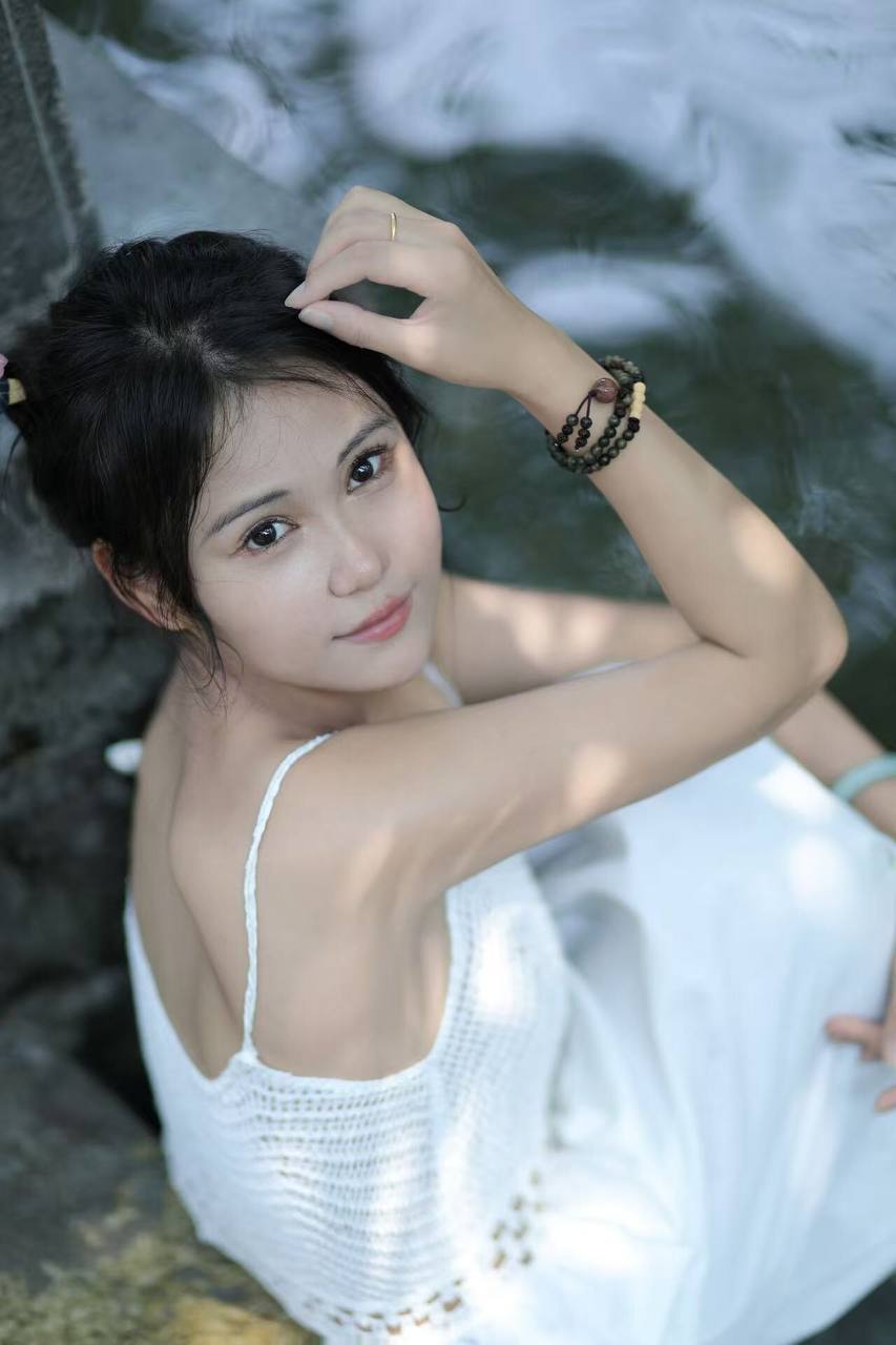 真胸、波霸、服务系、少女感