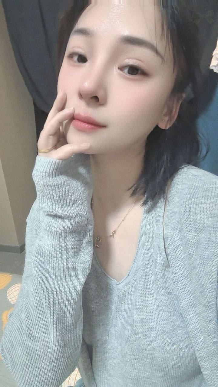服务系、波霸、真胸