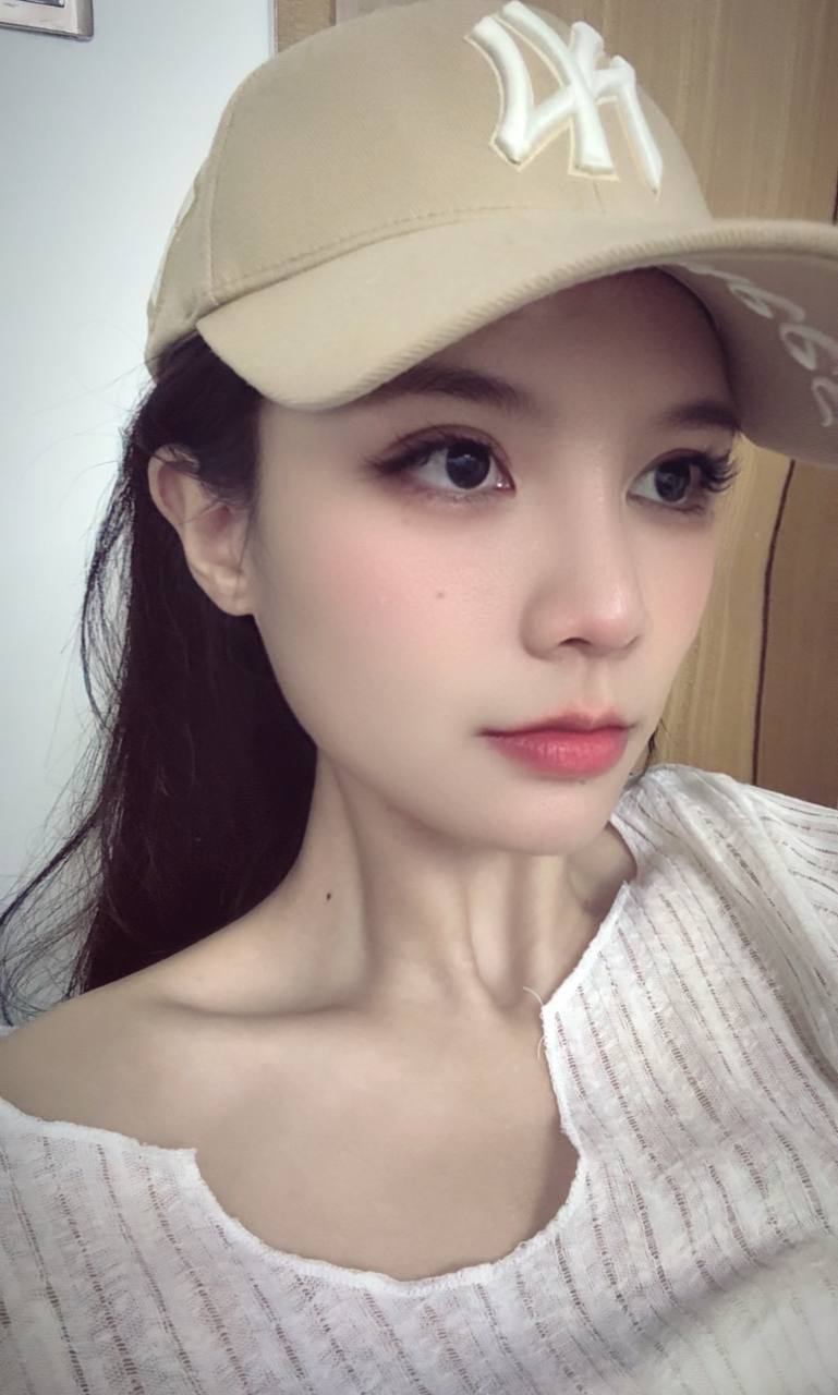 御姐软萌、反差感强、女友感