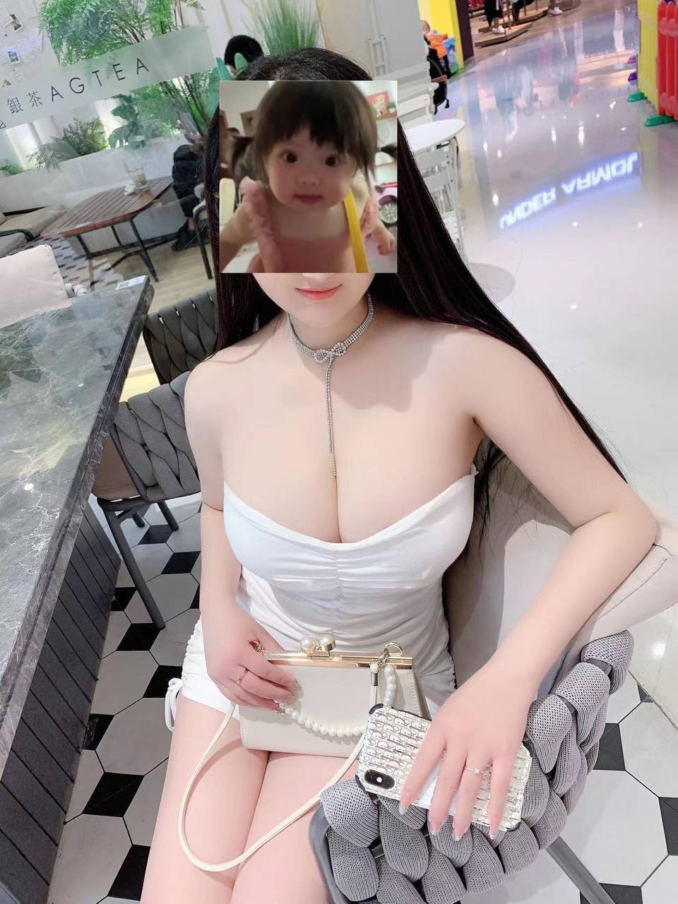 颜值高、身材好、女友感