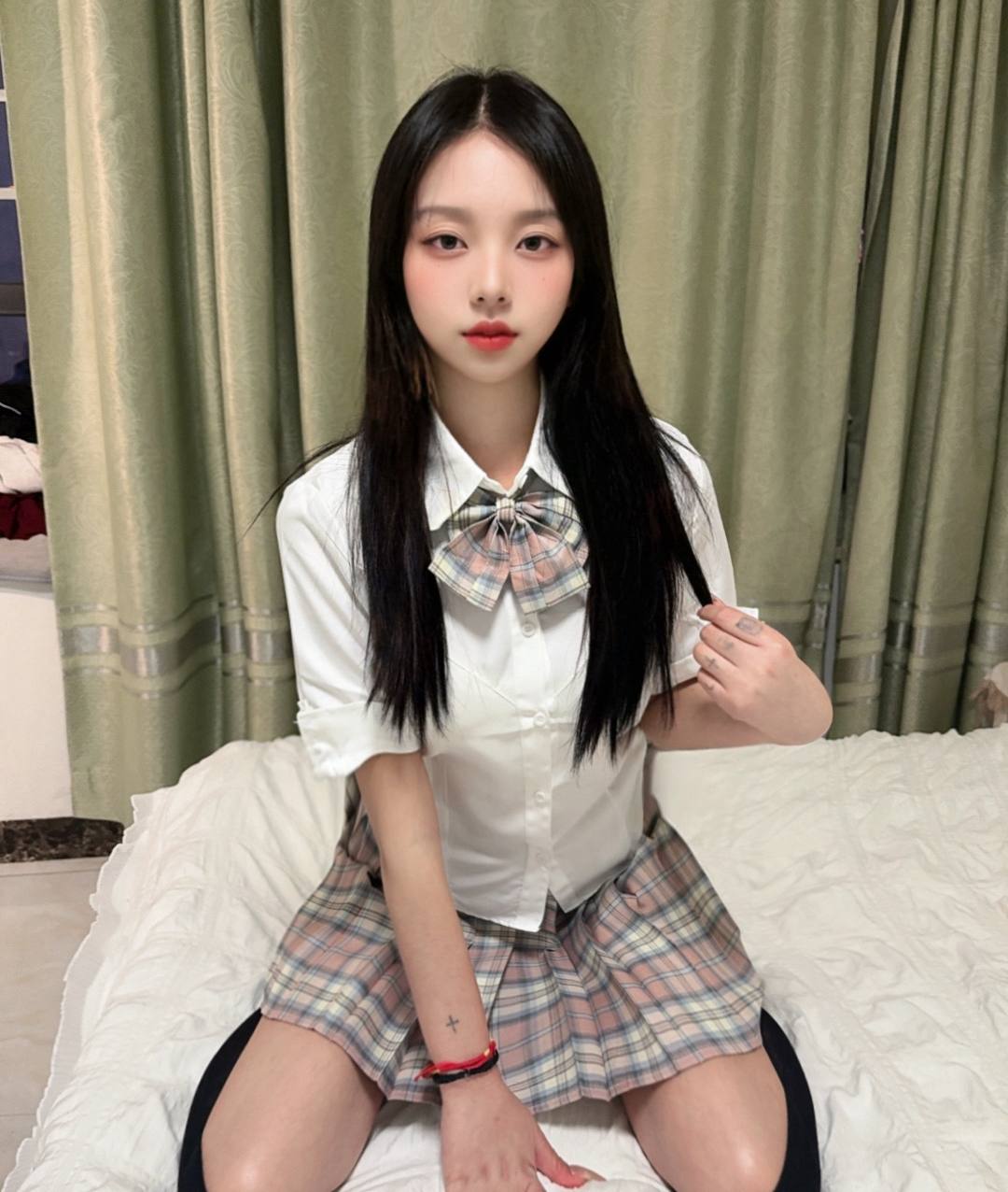 少女感、大长腿、胸控、清纯