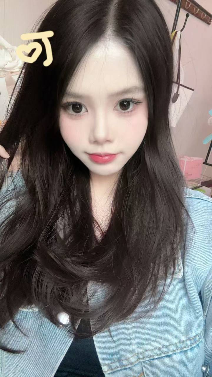 少女感、大长腿、清纯、甜美