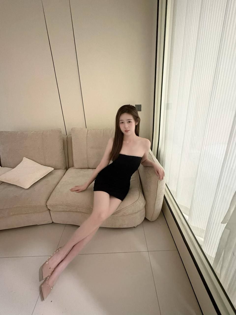 少女感、大长腿、耐看（广东省、广州市）资料图片第 3 张