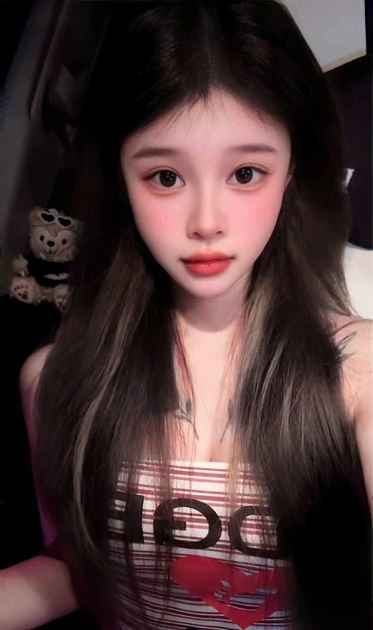小个子、翘臀、少女感