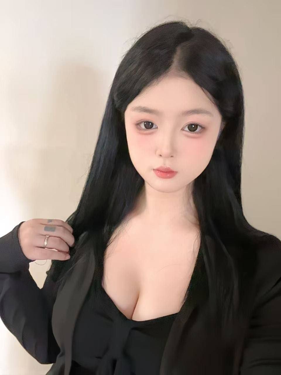 少女感、大长腿、主动热情、清纯