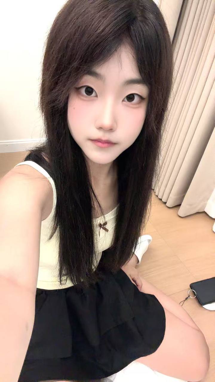 黑丝、少女感、清纯（内蒙古自治区、呼和浩特市）资料图片第 2 张