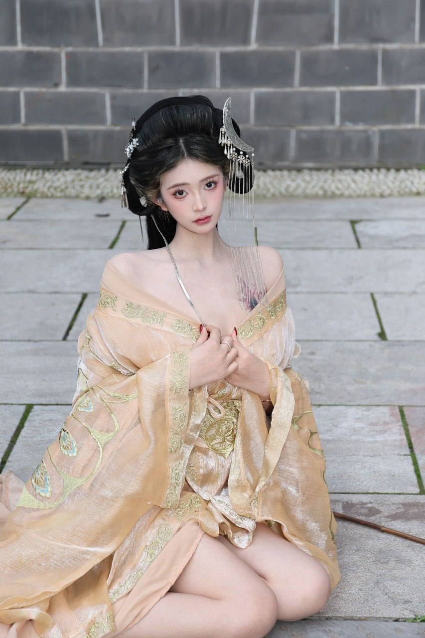 大长腿、少女感、JK、清纯（北京市、北京市）资料图片第 1 张