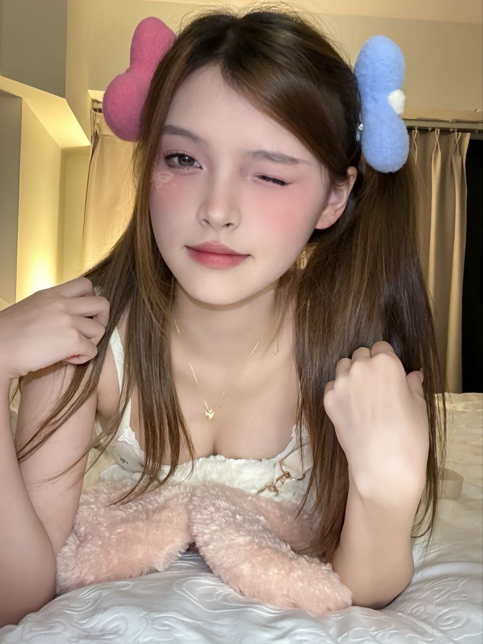 少女感、态度好、排骨精、清纯