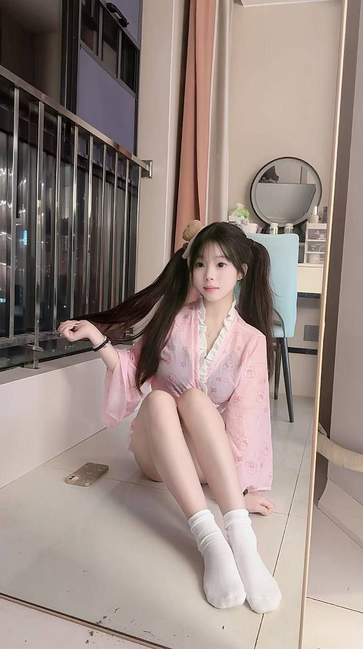少女感、乖巧、清纯、甜美