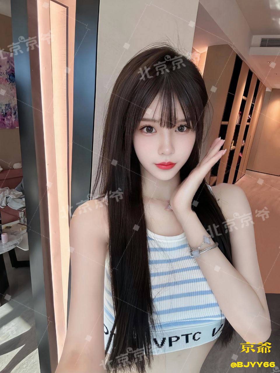 69、服务系、清纯、甜美（北京市、北京市）资料图片第 2 张