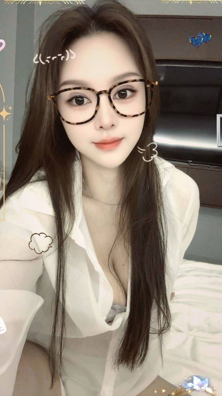 模特身材、长腿、清纯、甜美