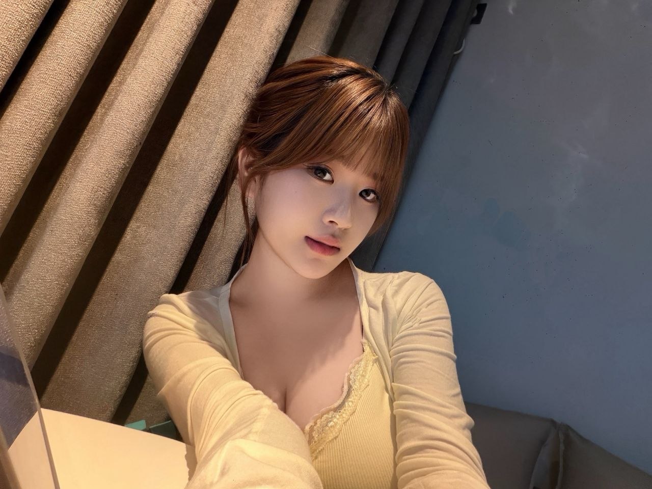 69、丝袜制服、清纯（广东省、深圳市）资料图片第 4 张