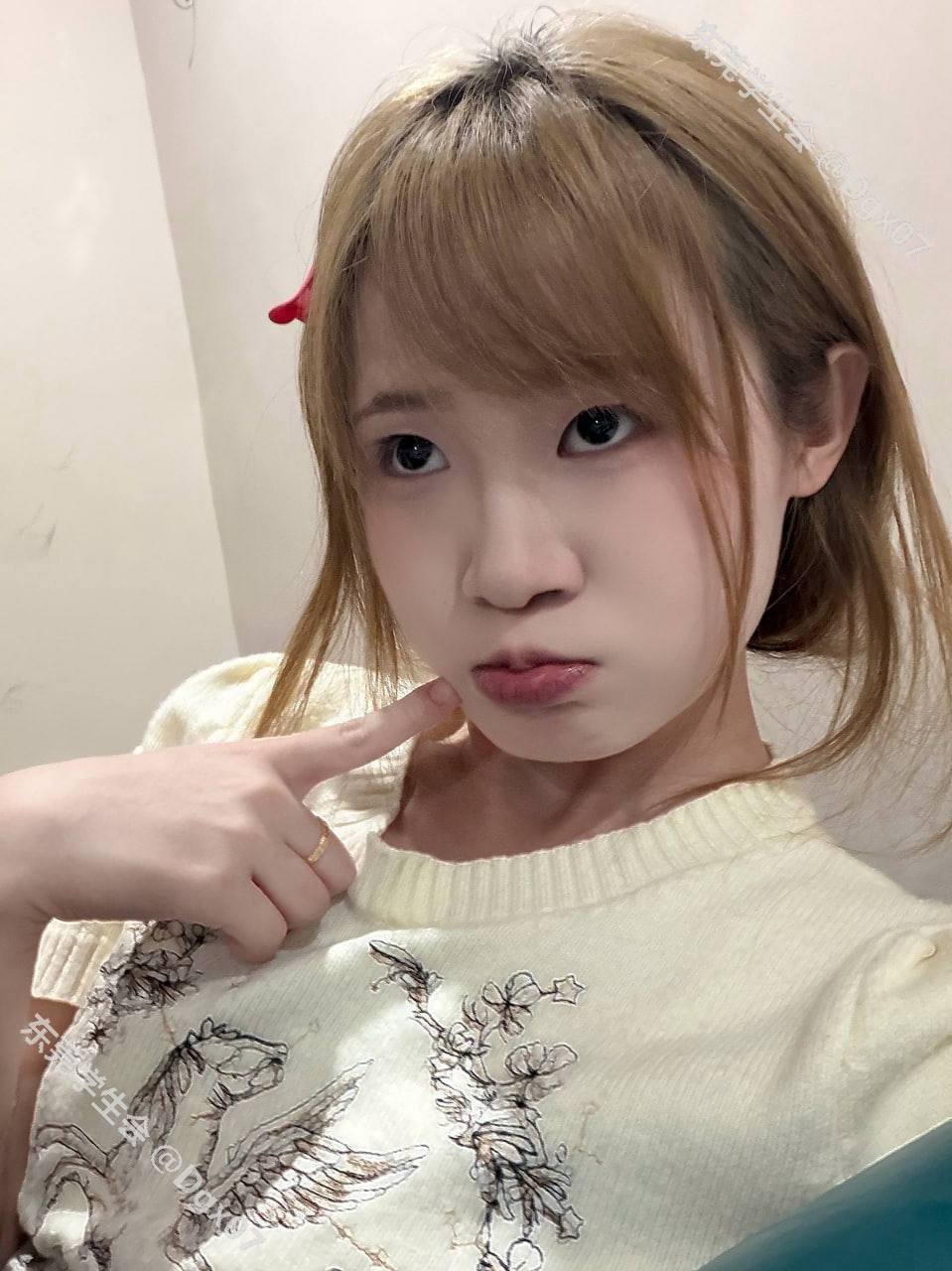 清纯可爱、高颜值、高情商
