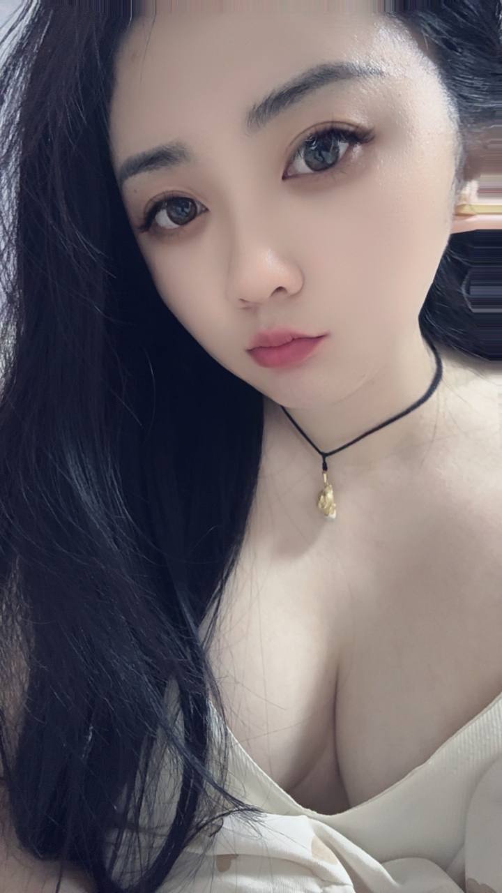 乖巧听话、玩得开、可上门、清纯