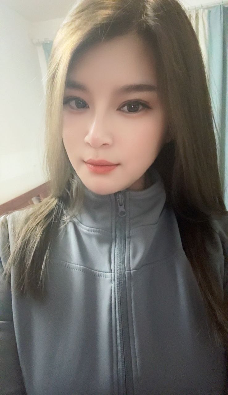 瑜伽私教、丝袜制服、清纯、甜美（广西壮族自治区、柳州市）资料图片第 2 张