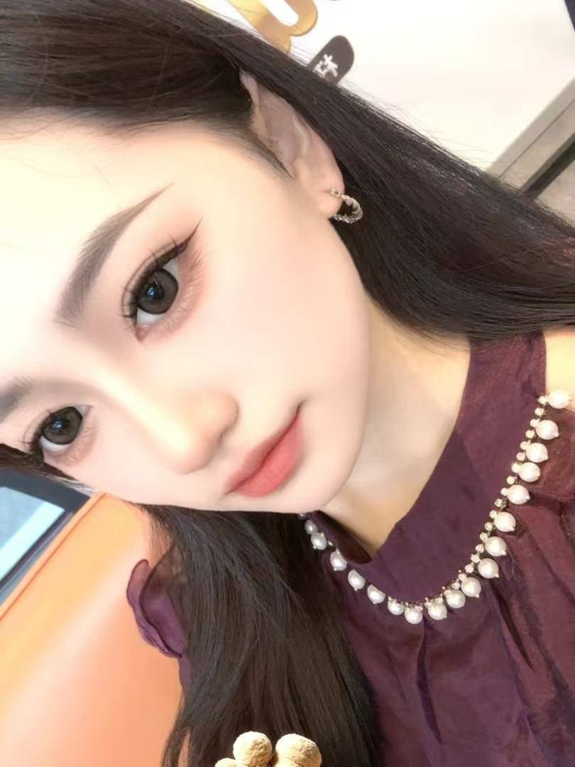 御姐、制服风、清纯、甜美（杭州市、浙江省）资料图片第 3 张